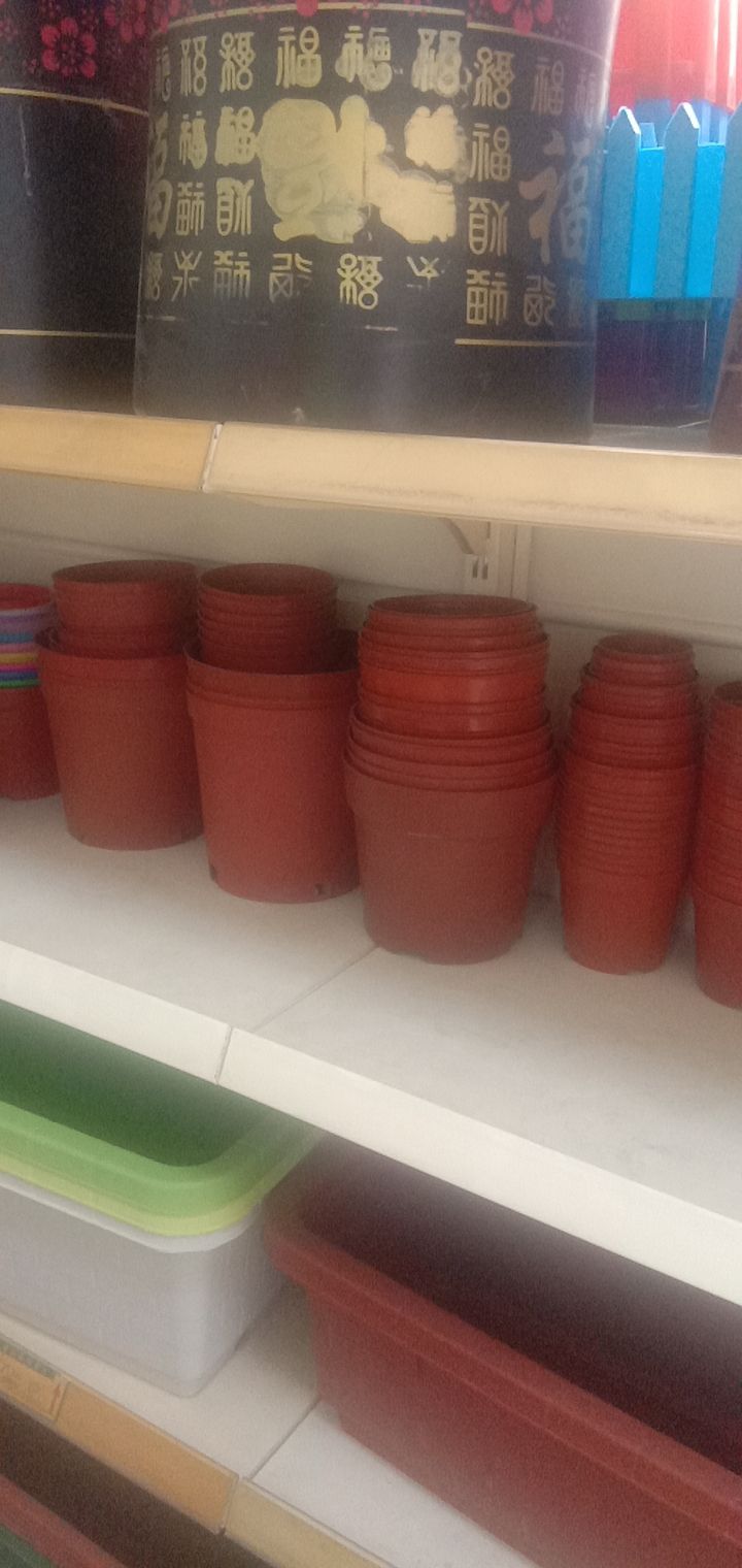 花钵/花箱  牡丹花盆，塑料纺瓷盆。工美系花盆