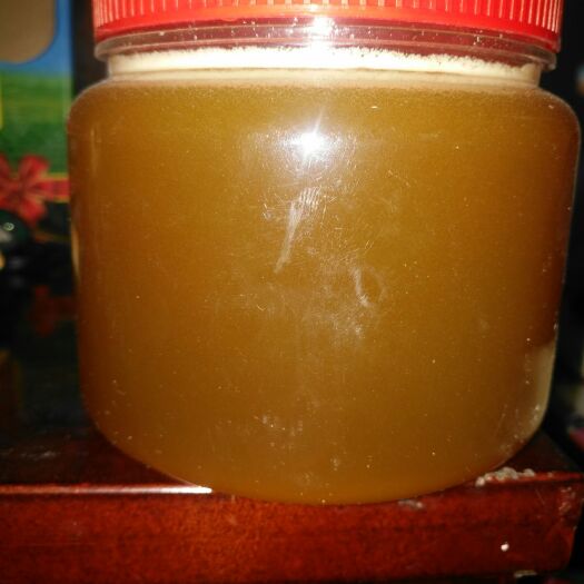 龙山县土蜂蜜 塑料瓶装 2年 98%