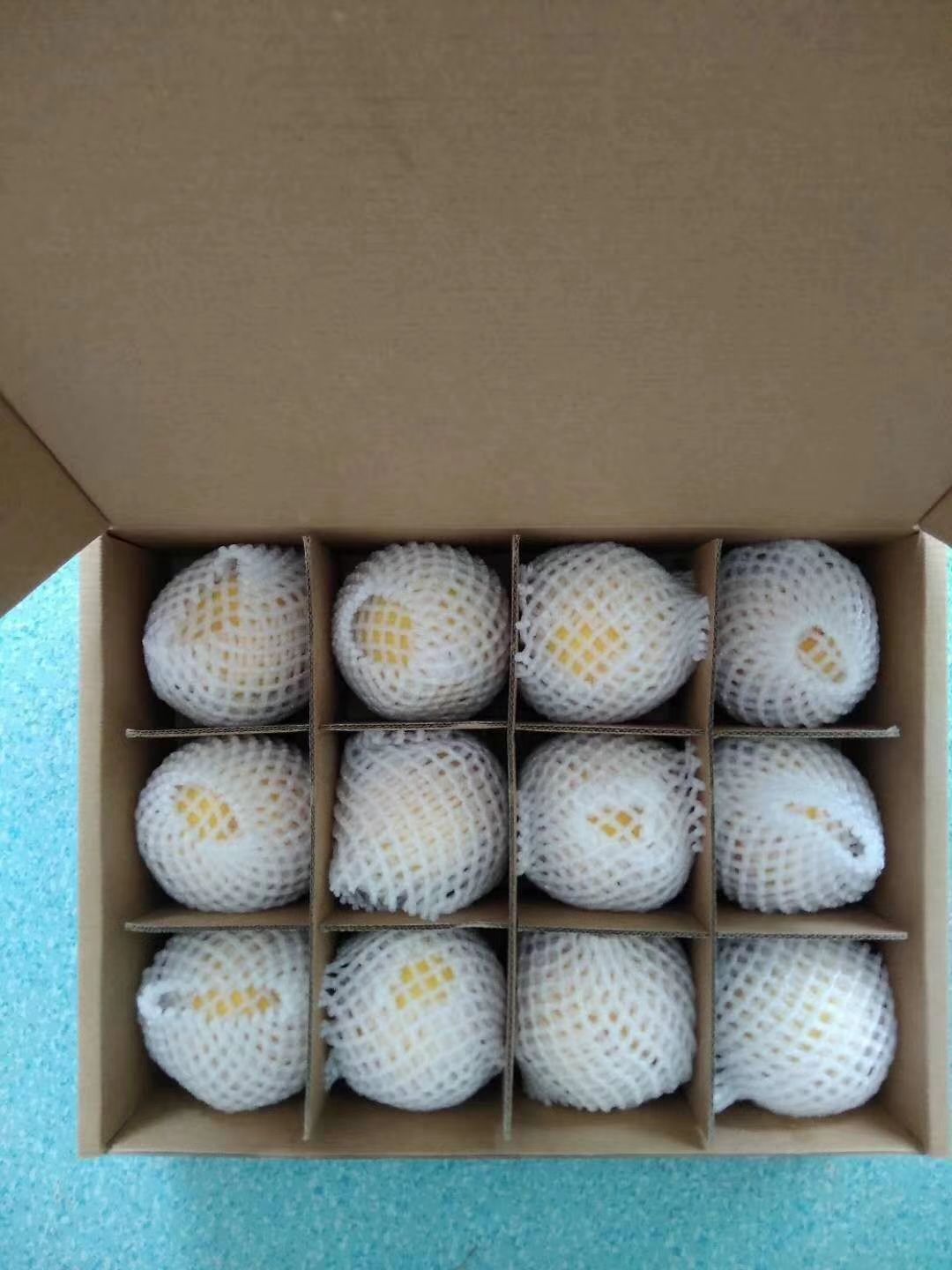 黄金黄桃  武功县五兴黄桃专业合作社，从田间地头包邮到您的餐桌。
