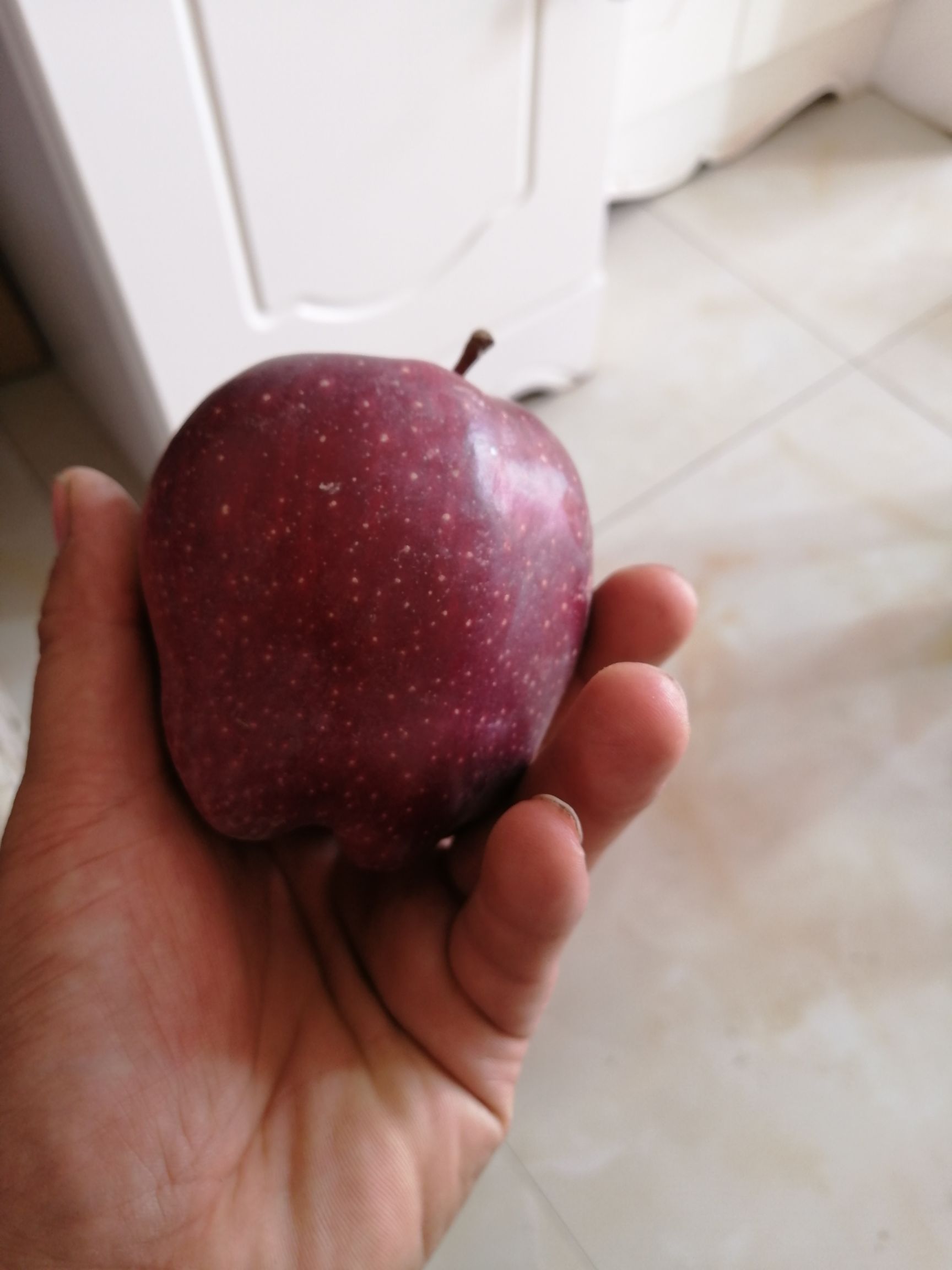 天水花牛苹果 70mm以上 统货 纸+膜袋 花牛苹果