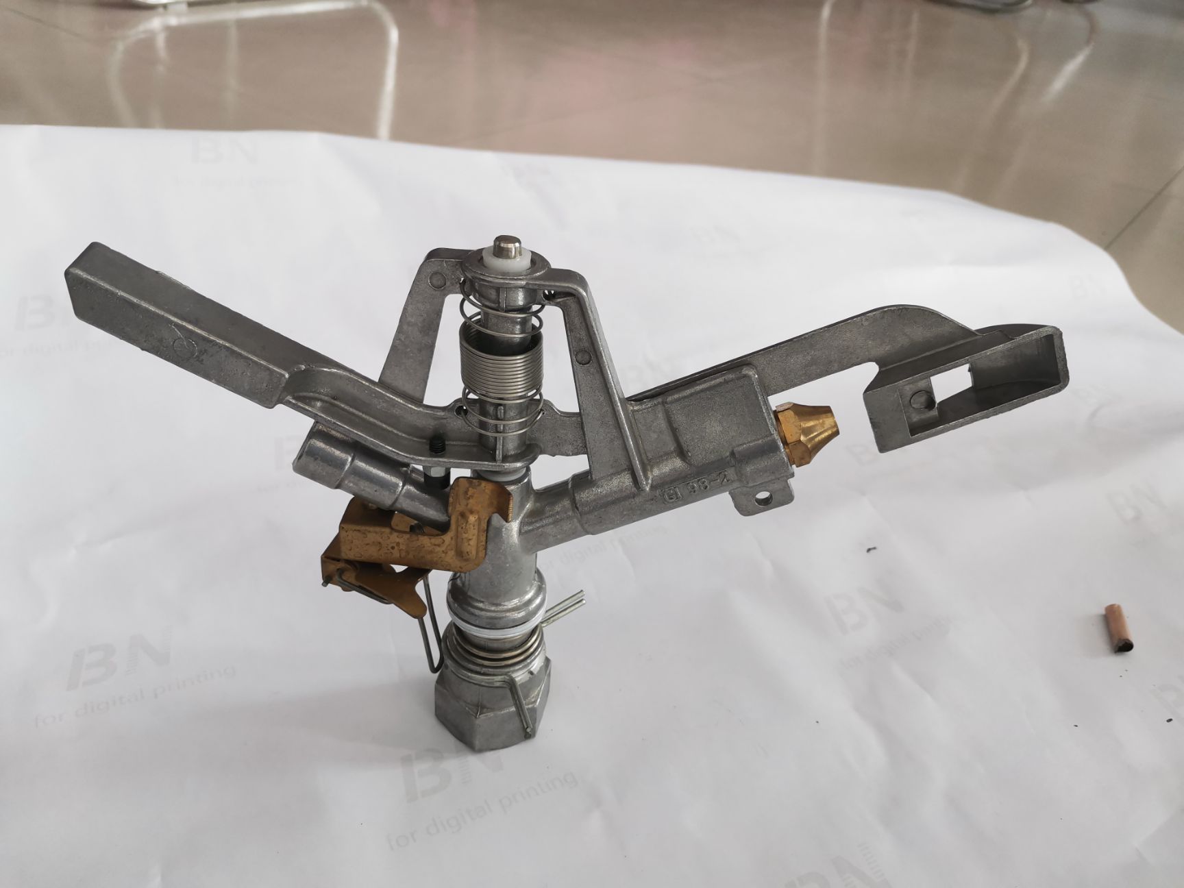 滴灌喷灌大塑料旋转可调喷头360度无死角大塑料不可调喷头大合