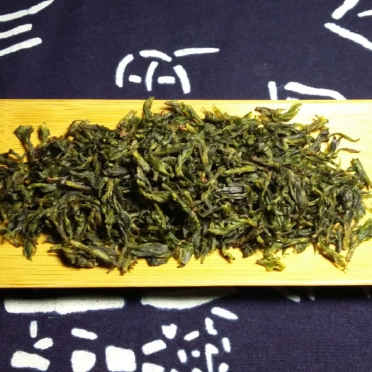 水富市苦丁茶成品茶清香有苦味后甘清火 明目止渴作用