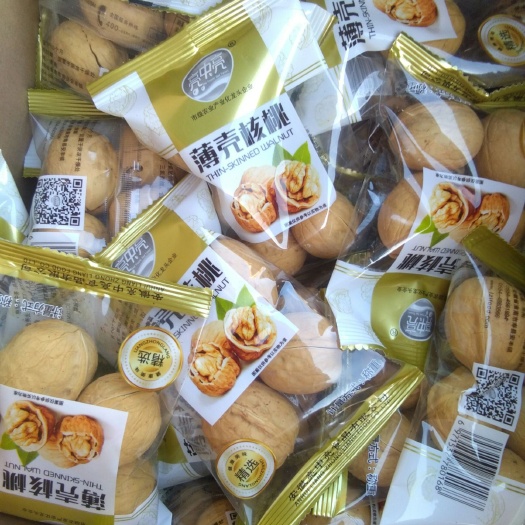 张家港市 纸皮核桃薄皮核桃一箱5斤装