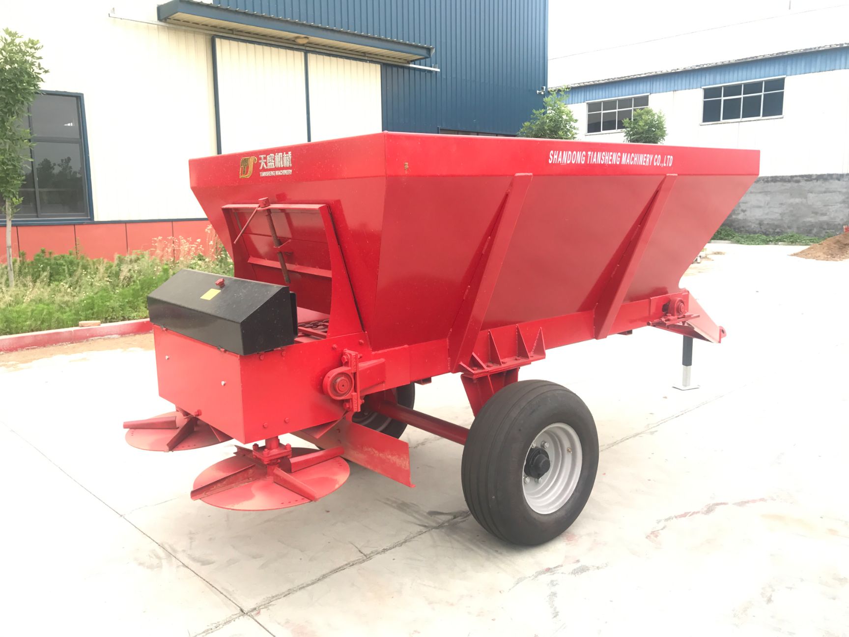 撒播机 3方机械式撒播盘撒肥机！