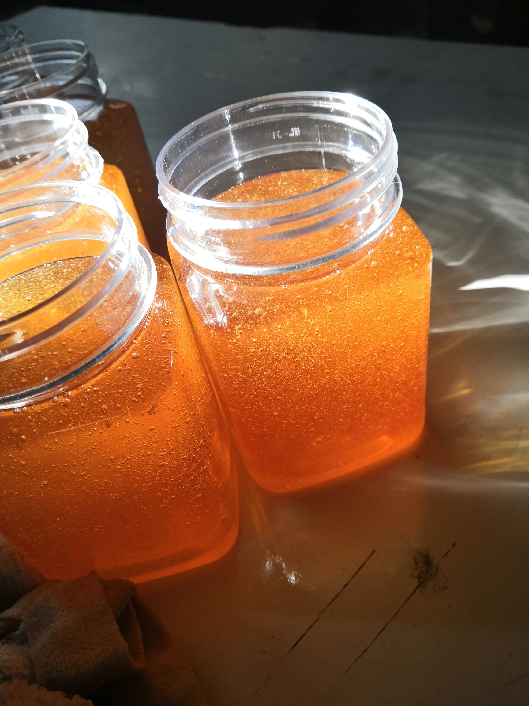 蜂蜜放时间长了有结晶(蜂蜜放久了有结晶) 蜂蜜放时间长了有结晶(蜂蜜放久了有结晶)