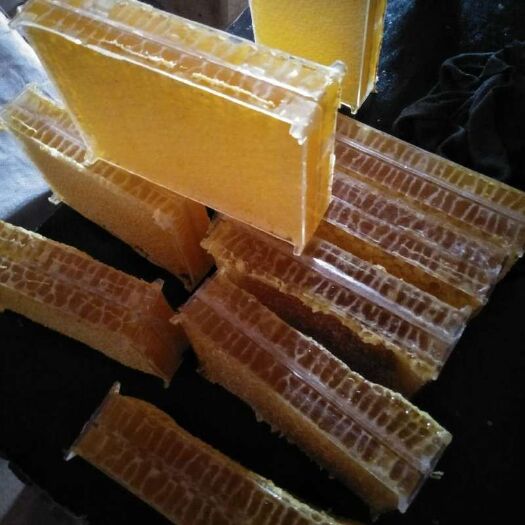 乌苏市 精品蜂巢蜜