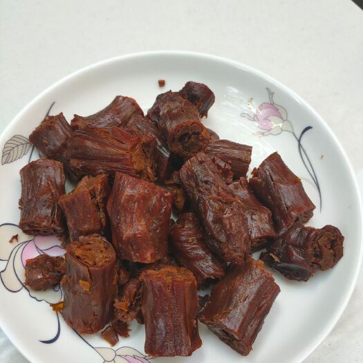 株洲 香辣鸭脖，香，辣，麻，是休闲零食的必选。