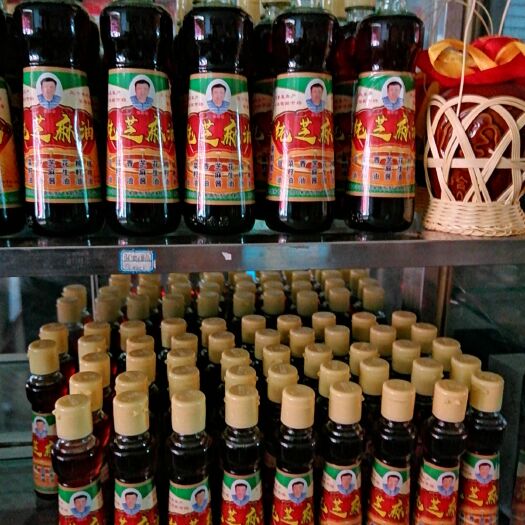 新乡县油菜籽油 纯食品油销售，来料加工，假一赔十