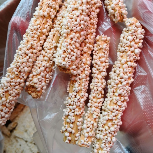 新蔡县 纯手工麻糖香甜不腻酥脆可口，儿时的味道，我们一起来找回忆吧