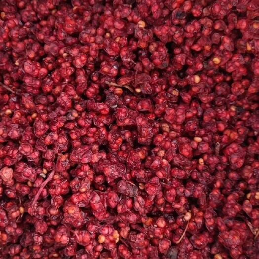 虎林市 纯完达山五味子，新货，每斤，80元，一斤，大量有货