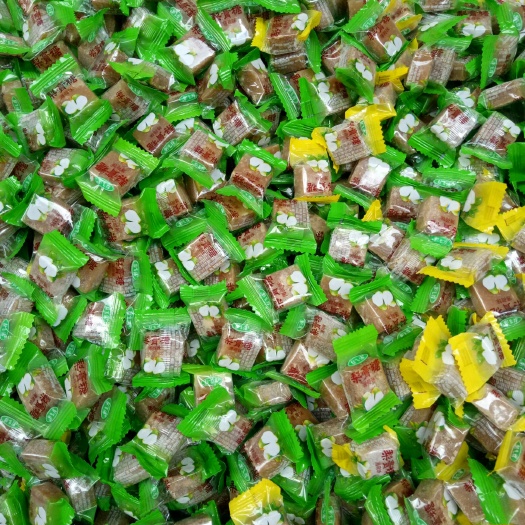 昆明 梨膏糖。，有效帮助戒烟。