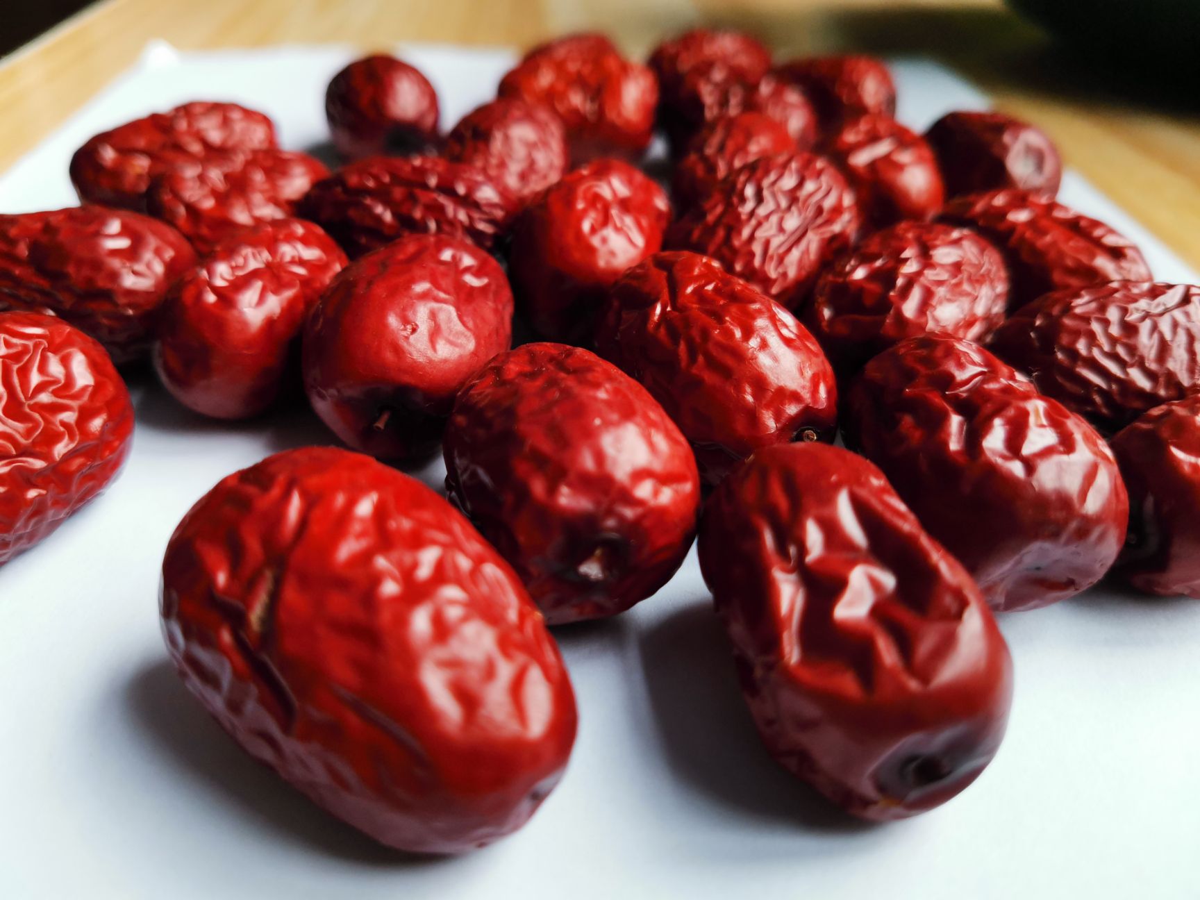 若羌灰枣 新疆灰枣，肉厚核小，甜香。