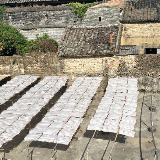 龙门县山泉米 《绿色吃品》石磨山泉水河粉