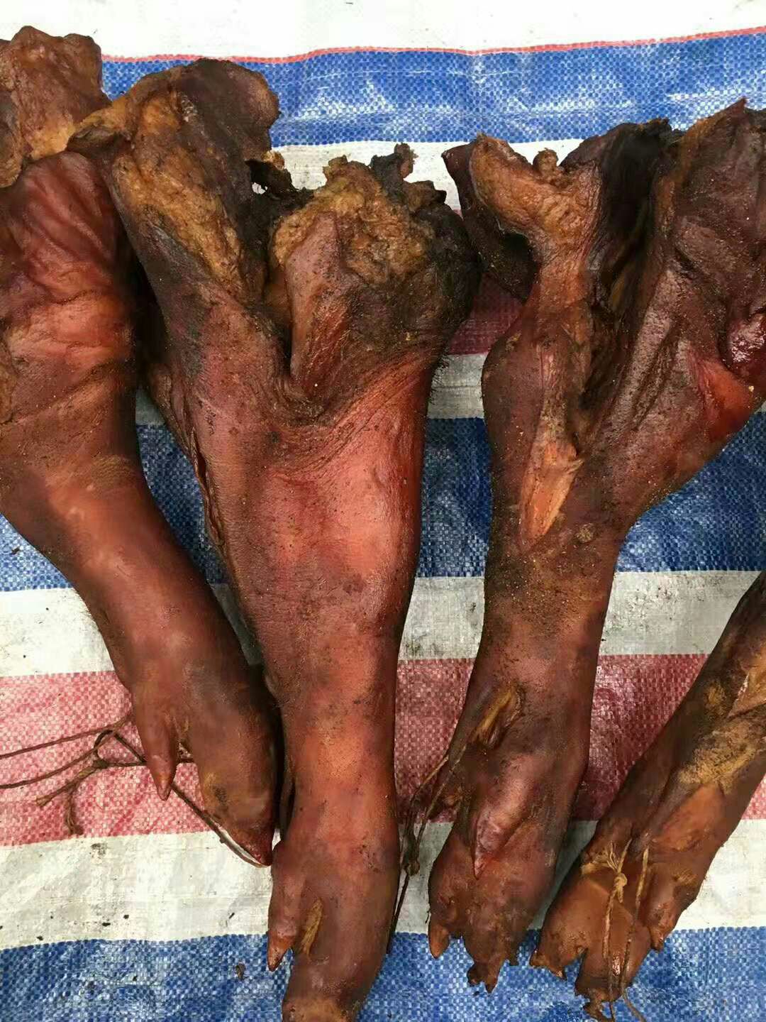 张家界腊肉 张家界土家腊猪蹄
