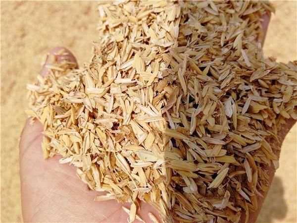 南阳 压块稻壳，大量供应，日产100吨，需要请联系