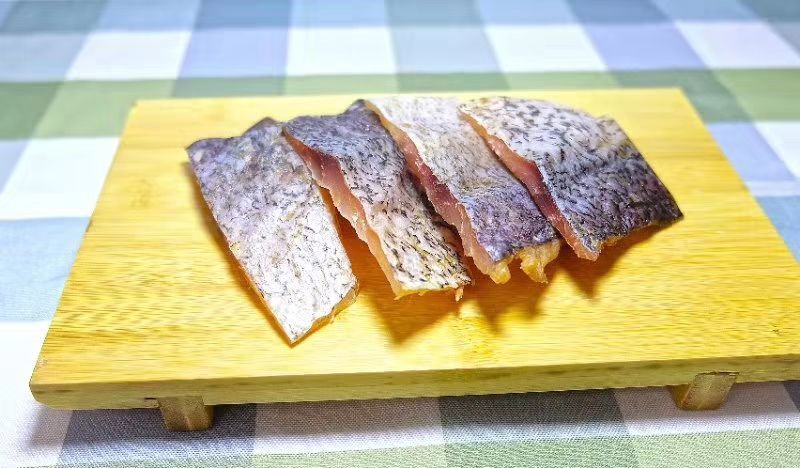 资兴市东江湖农家风干鱼