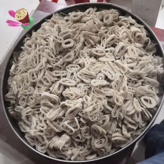 广昌县纯手工鱼丝，自家养的草丝，自家的红薯粉，