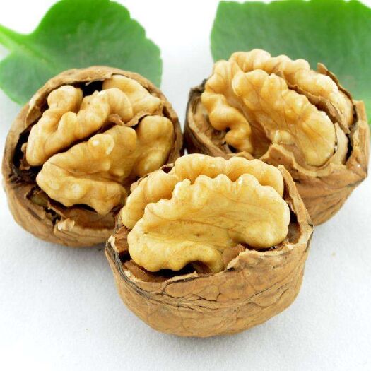 西和县 核桃，中国核桃之乡，皮薄肉香，色白，饱满！