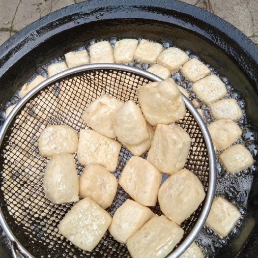 邹平市白豆腐  山东大豆腐！！！炒，炸，炖---样样行