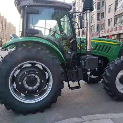 邹城市大型农用拖拉机 津拖2104拖拉机
