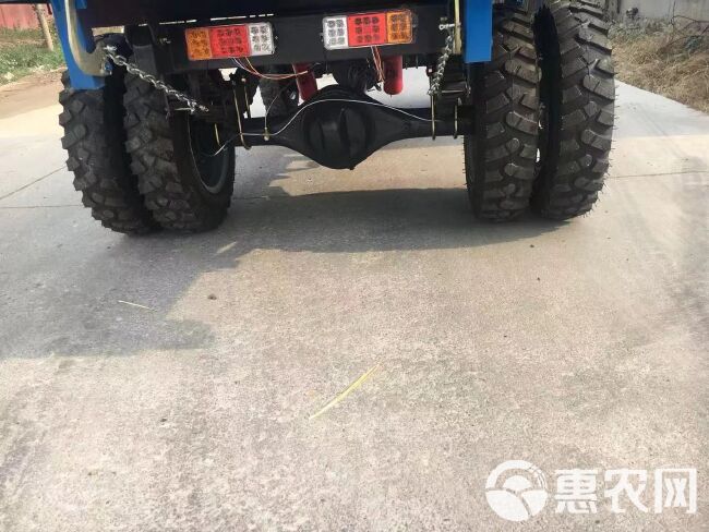 四不像车 四不像农用运输车，经爬坡王，载重大，自卸车。可配各种发动机