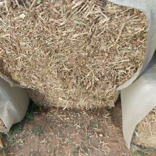 方城县 花生秧压块草大量出售