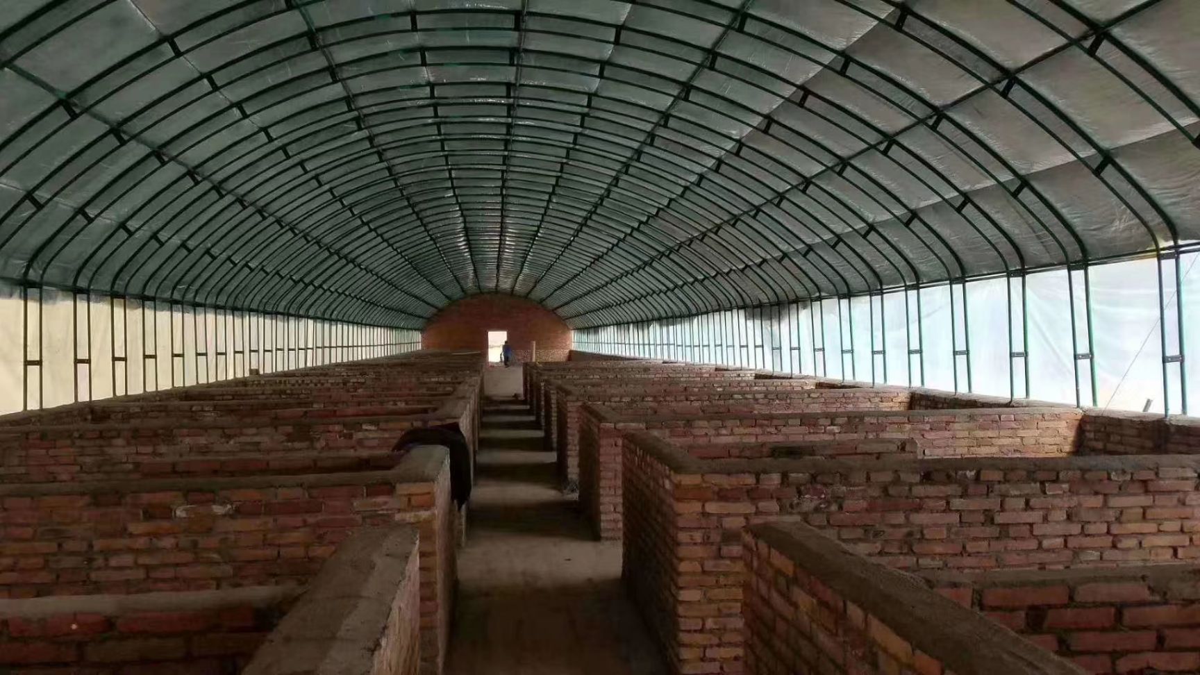 本店提供[养殖大棚],欢迎有需要的老板进店逛逛.