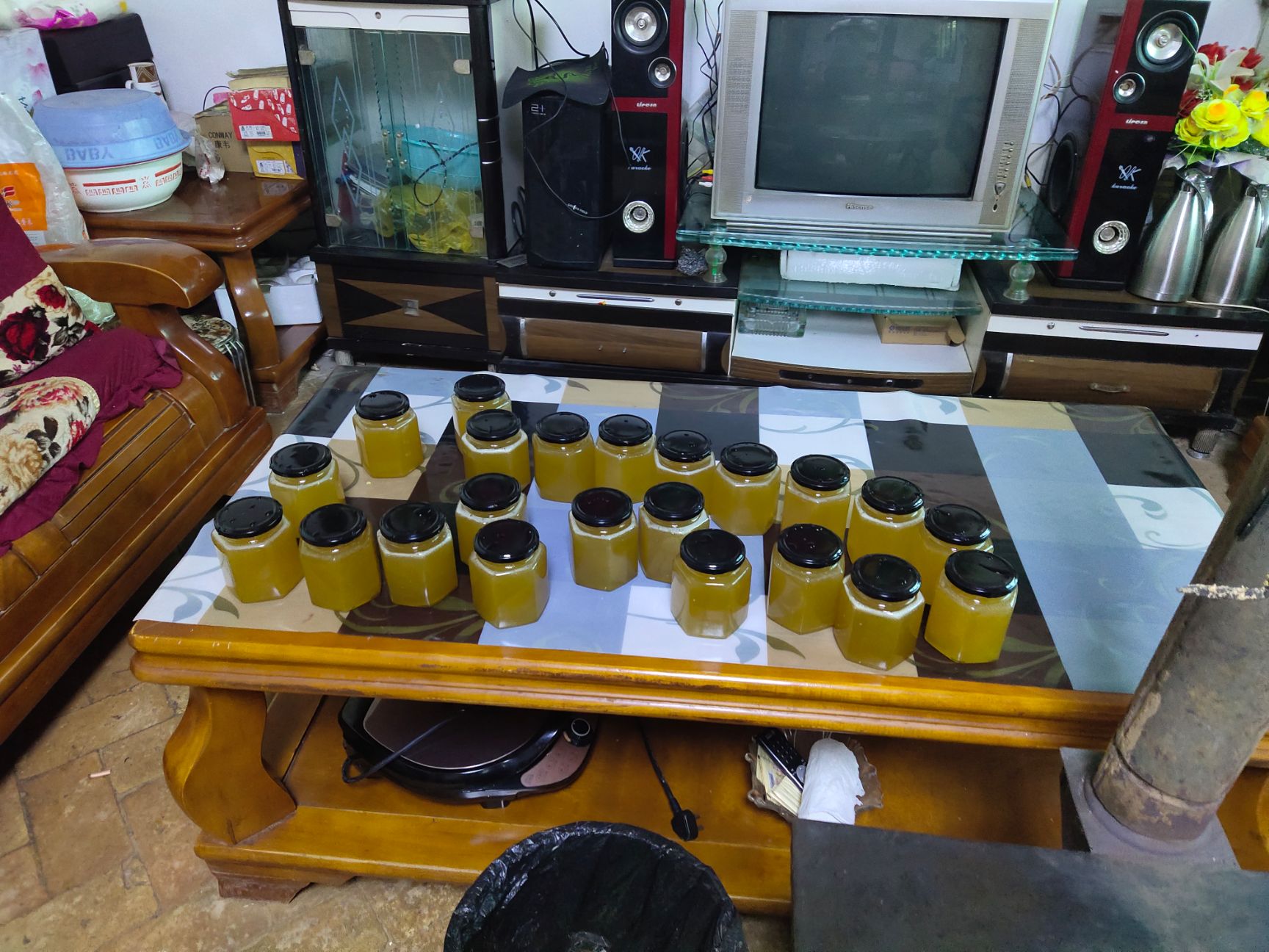  正宗土蜂蜜假一赔十