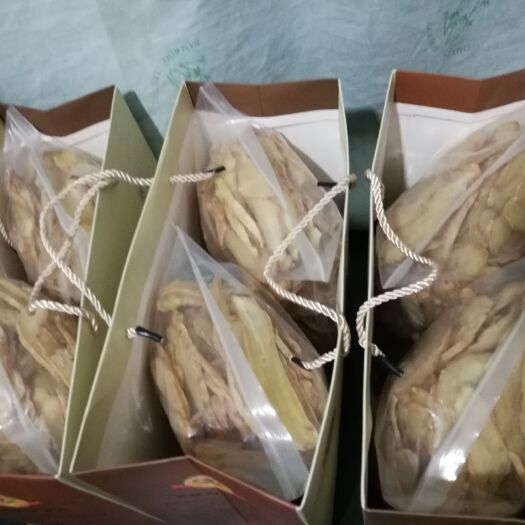 丹凤县 有需要深山老林优质天麻朋友和我联系
