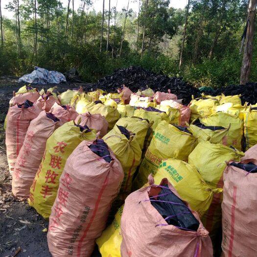 廉江市荔枝龙眼油加利混合木炭，圆包装