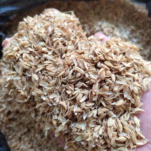 灵寿县全年大量生产压缩稻壳  新鲜稻壳  宠物垫料现货批发