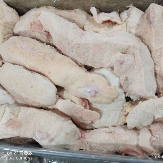  大块牛胸口油，内胸，好货，10斤一个大片30斤一箱