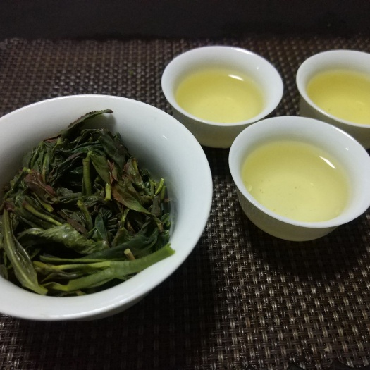 潮州凤凰单丛 单丛鸭屎香