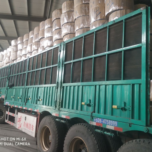 济南贴片式滴灌带  草莓10公分专用滴孔间距10公分，15公分滴灌带
