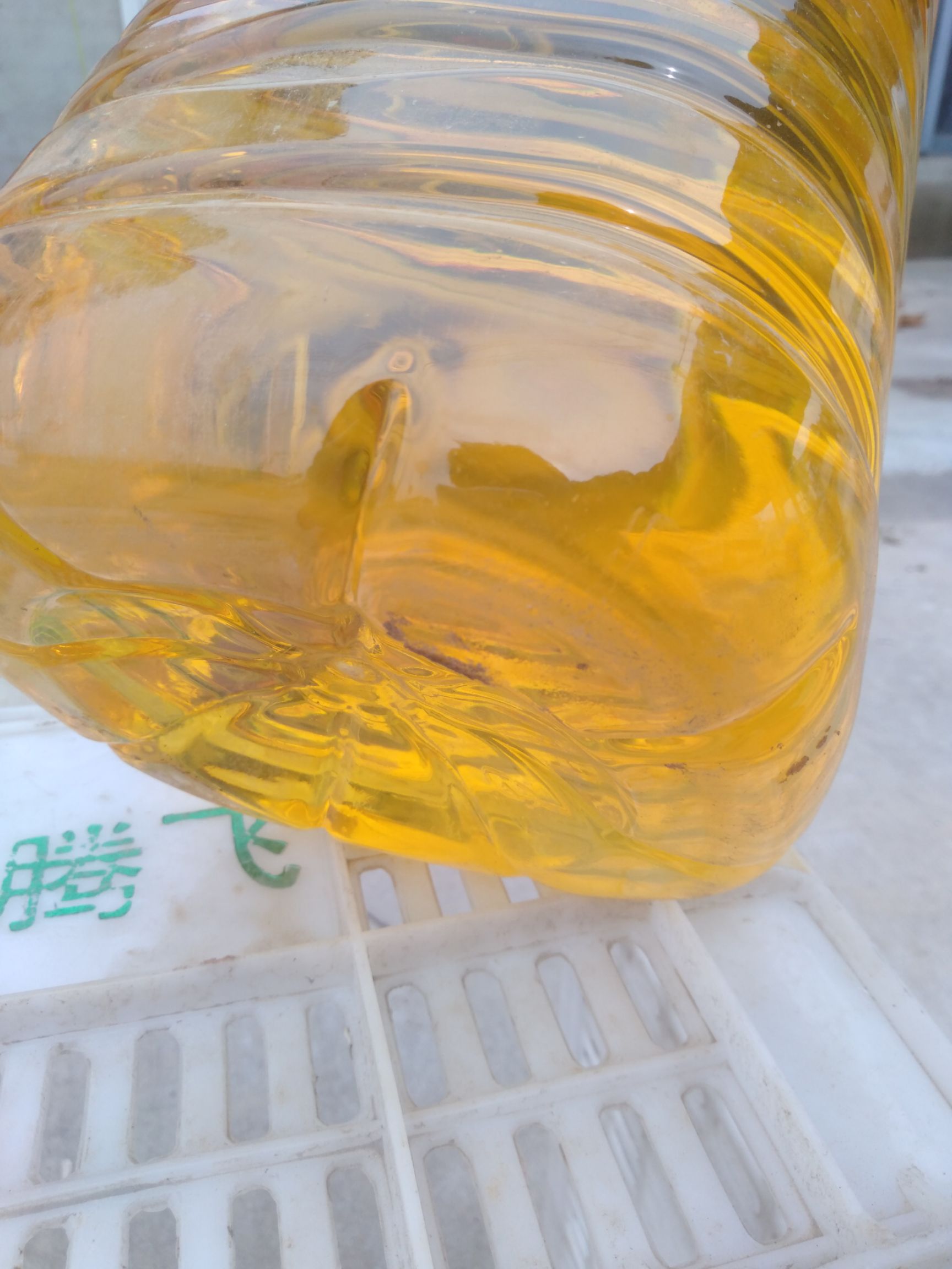 纯真花生油 好的质量出好油给我一个信任还你一个回报