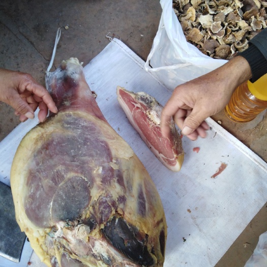 姚安县云南腊肉 散装 18-24个月