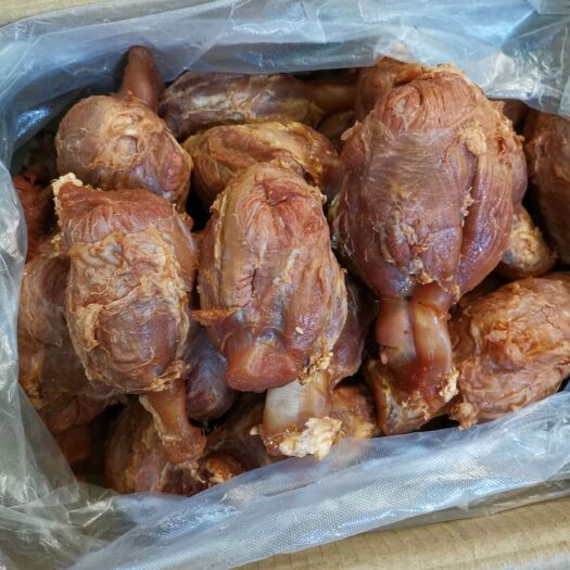 南京卤牛肉  金前腱半熟本色，红色！