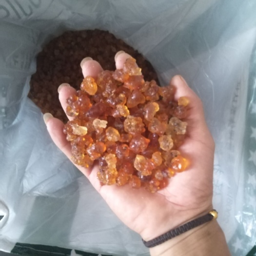 随县黄桃胶  精选纯黄胶 颗粒状好