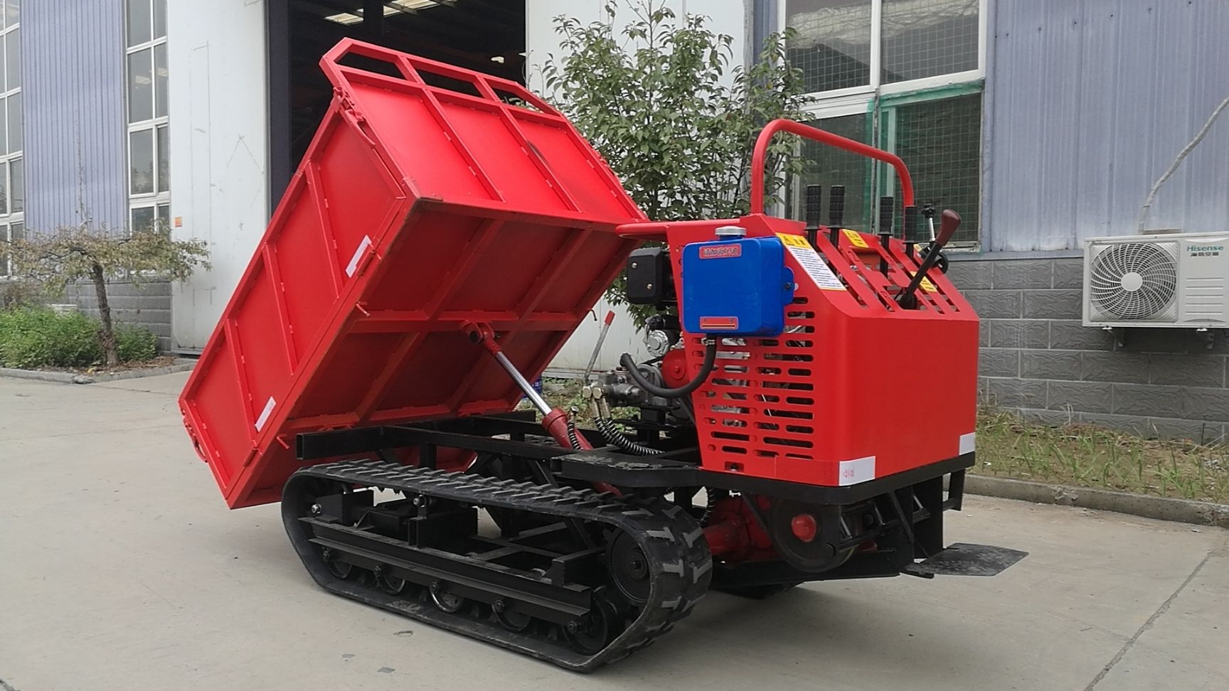  履带式运输车爬坡能手小型果园拉货运输车