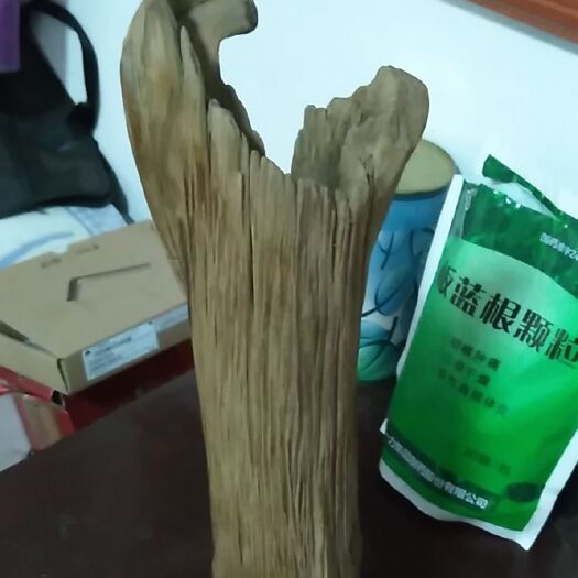 太白县柏木 天然崖柏花瓶，造型美，陈化料，有爱好的朋友联系。