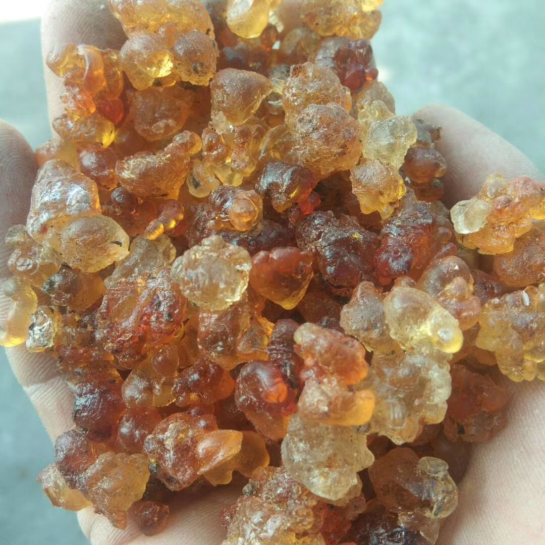 食用桃胶  一级黄红胶，自然晒干，绿色无污染。