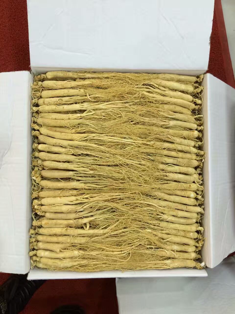  足年长白山人参，生晒参，营养价值高，自己家加工，，无硫