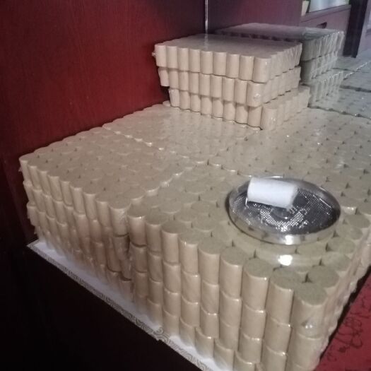 随州 湖北慧诚科技有限公司，大量收购艾草，加工优质艾绒艾条艾柱