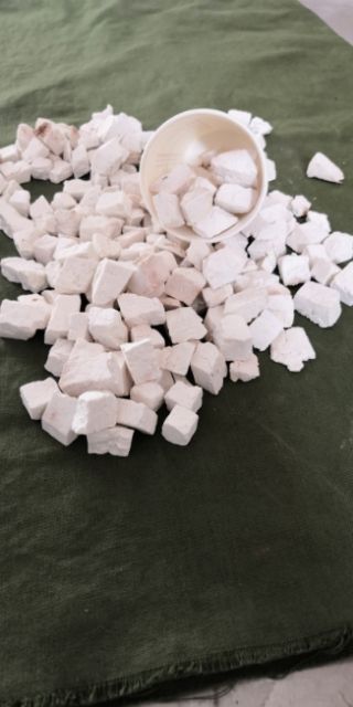楚雄市茯苓 云南块农家自产自销无漂白自然晒干无硫，可打粉