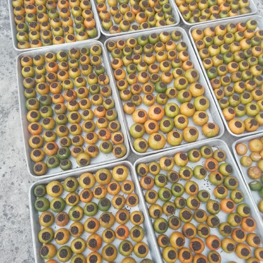 江门 正宗新会生晒产品，是当前最好的伴娘，在家喝点陈皮水，是对自己