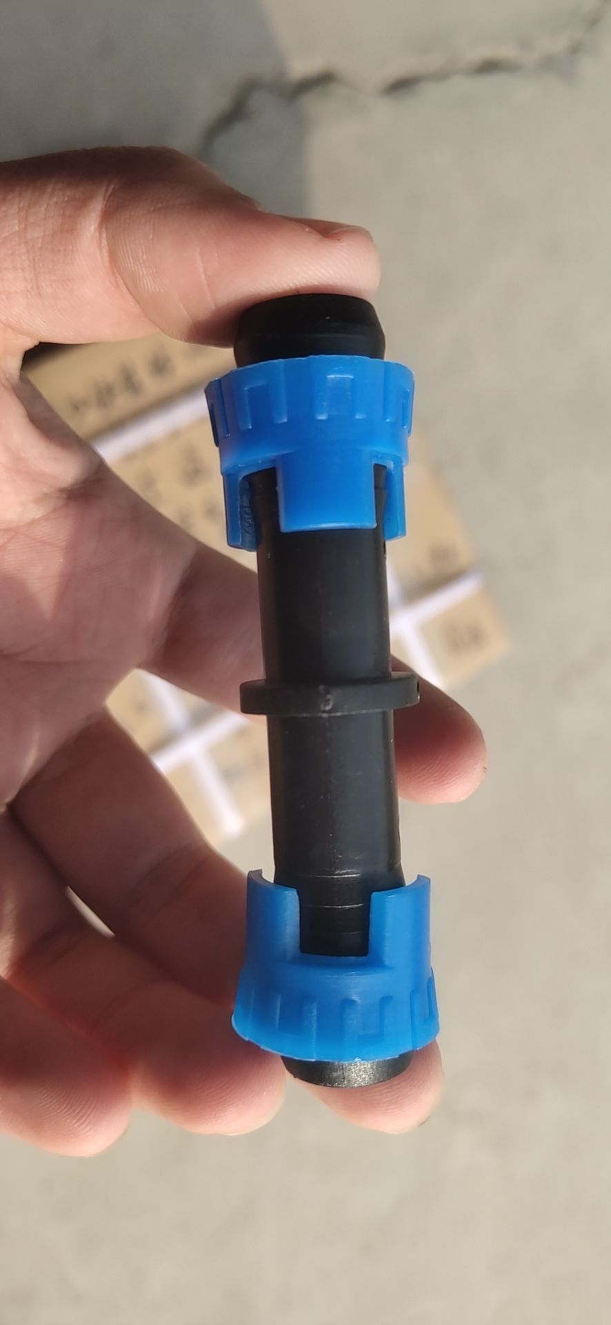 PE管 滴灌带用拉环直接，暗扣拉环三通，软带拉环三通