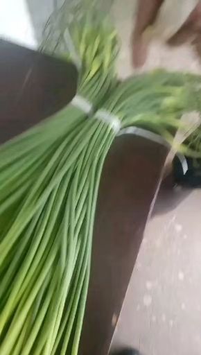 蒜苔  冷库蒜薹，精品加工，通货大众，食堂货。一手货源充足，