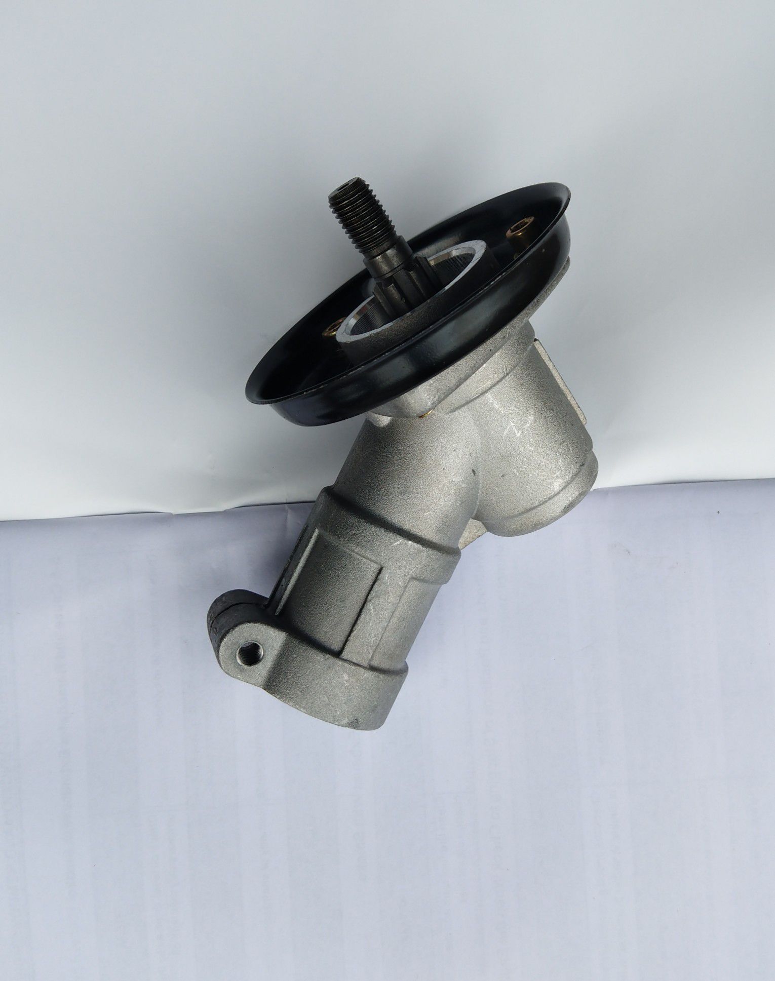 成都金堂县割草机配件 割灌机齿轮箱刀座头配件