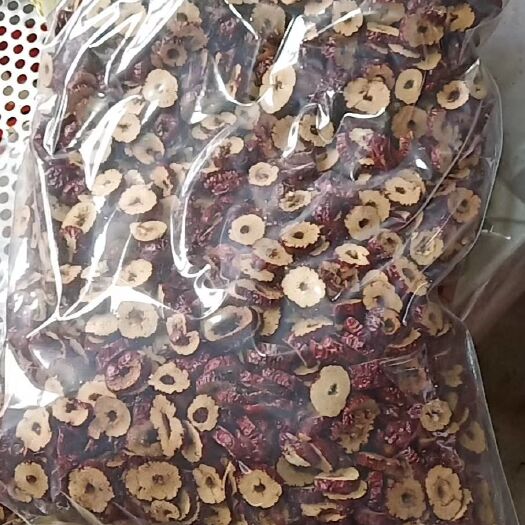 南阳红枣片 新疆枣圈，精选新疆灰枣为原料加工而成，质量保证…价格公道