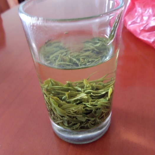 上犹县 高山绿茶，清香扑鼻，口感甘醇
